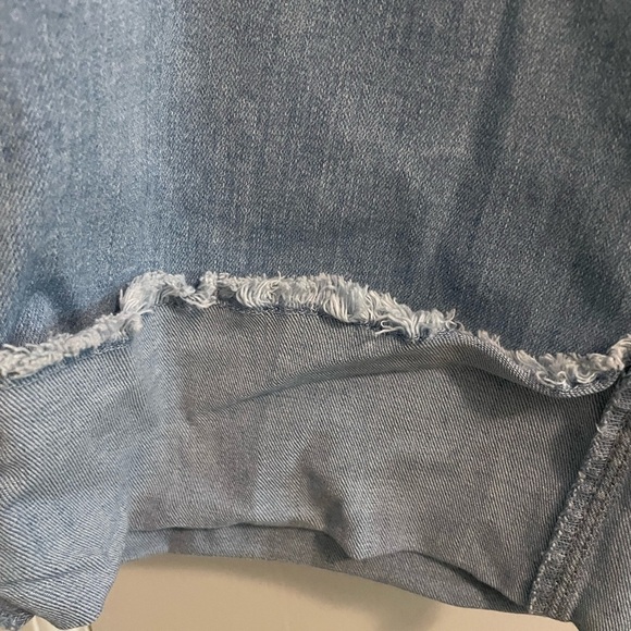 Susan Graver Girlfriend Raw Hem Cuffed Light Wash Jean Size 22W - Picture 3 of 16